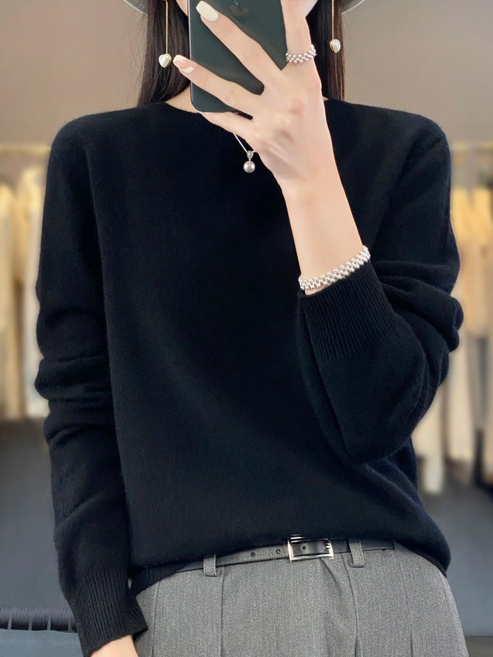 Anette - Warm sweater for cold days